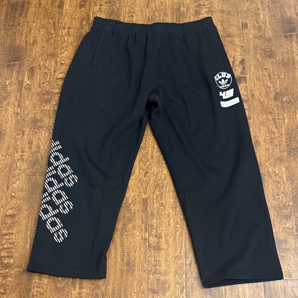 Adidas Club Black Graphic Logo Sweatpants Size L - Picture 5 of 16